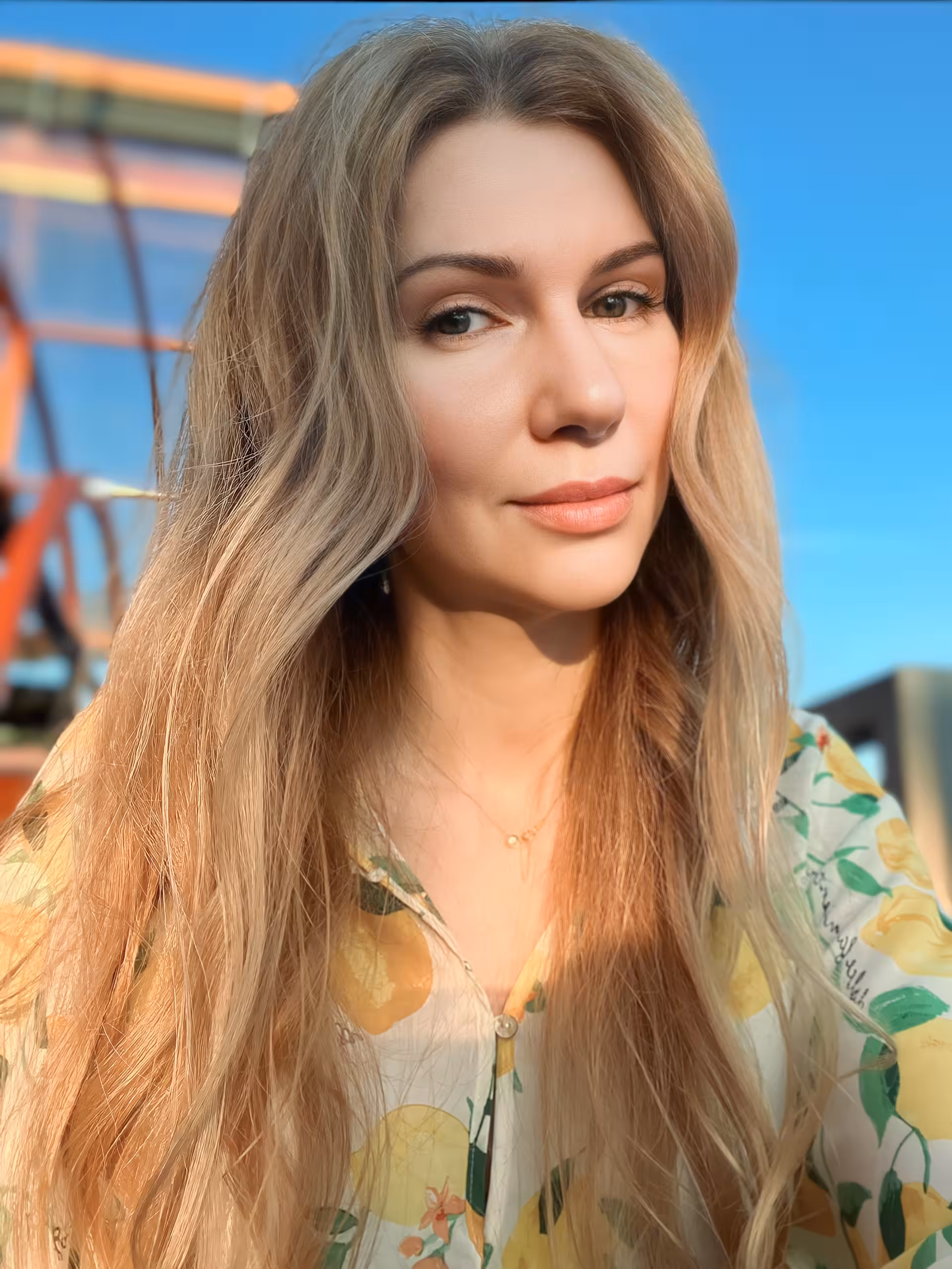 Abrir Perfil de la Mujer