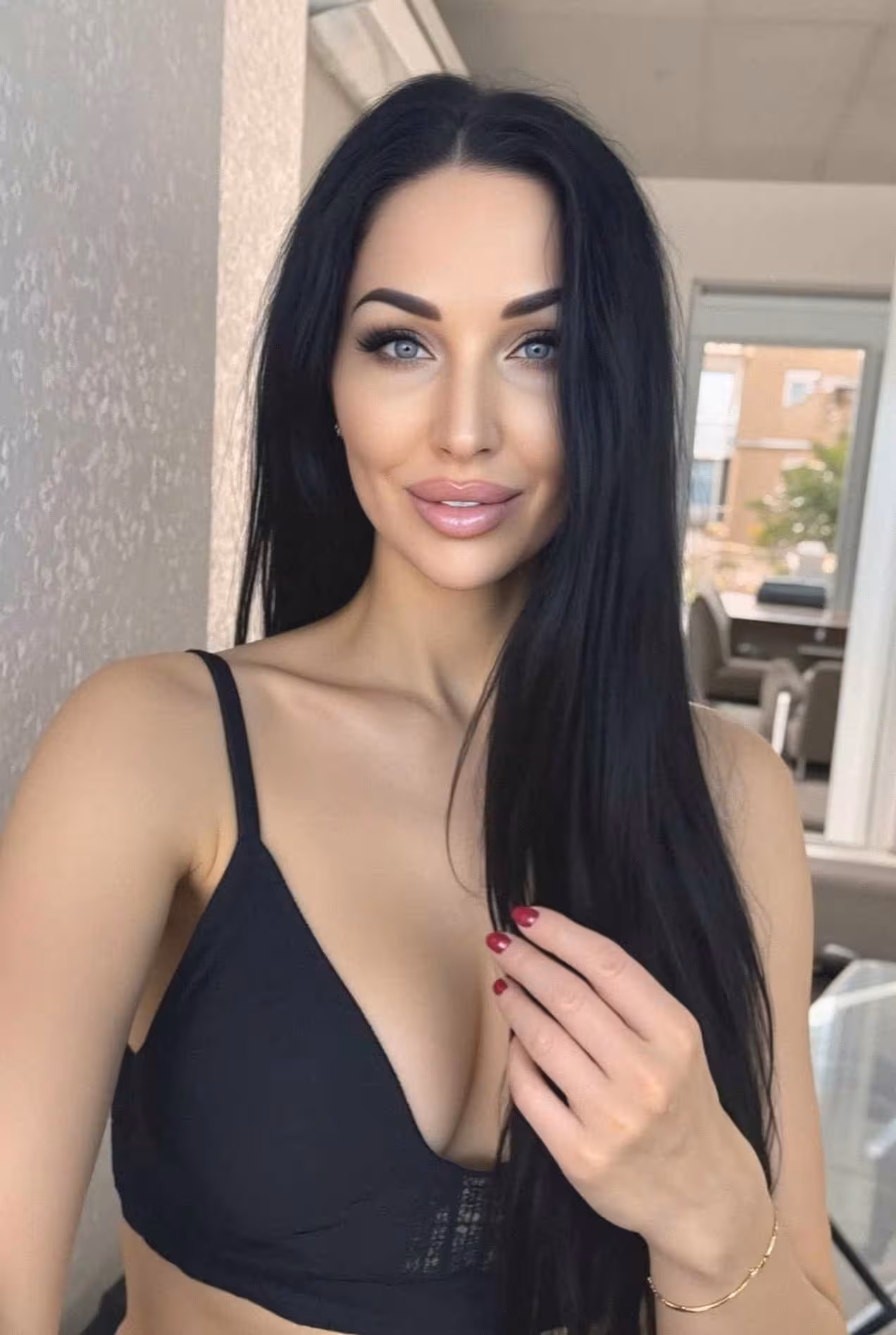 Conocer Mas Sobre Ella