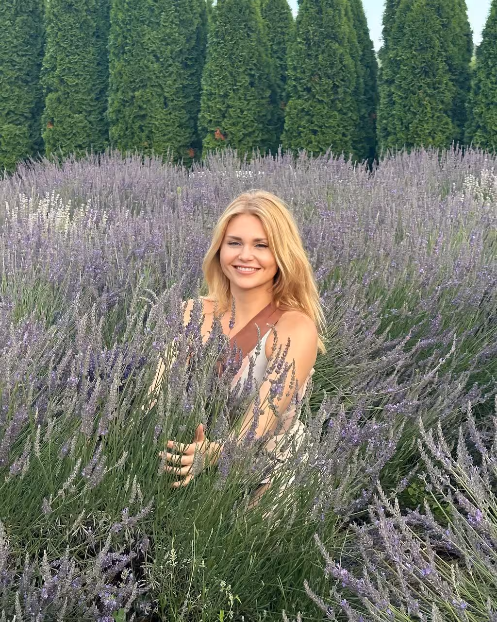 Ver Perfil de la Senorita