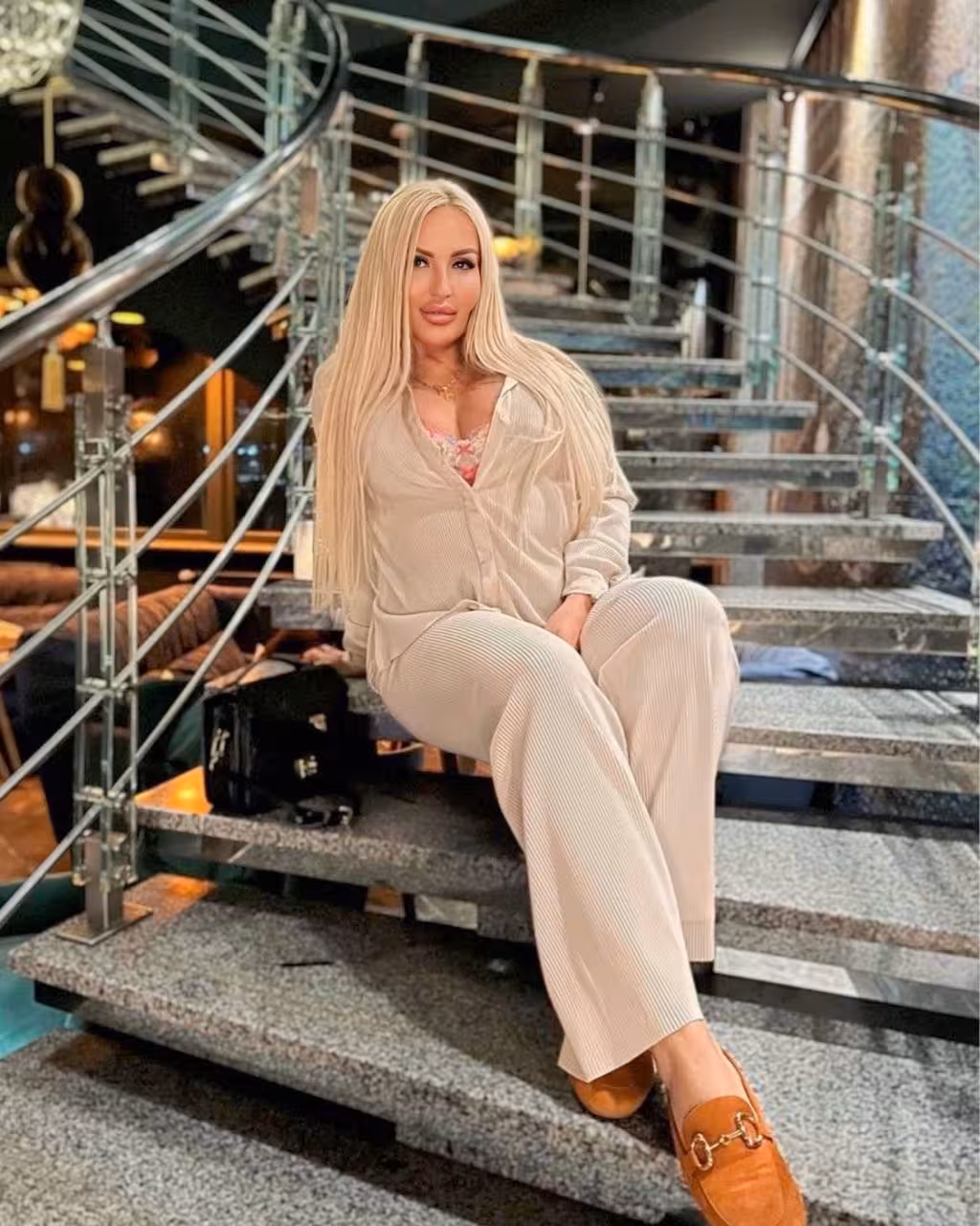 Ver Perfil de la Senorita