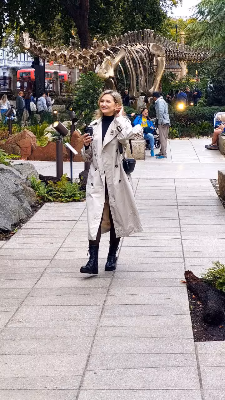 Visitar Perfil de la Senorita