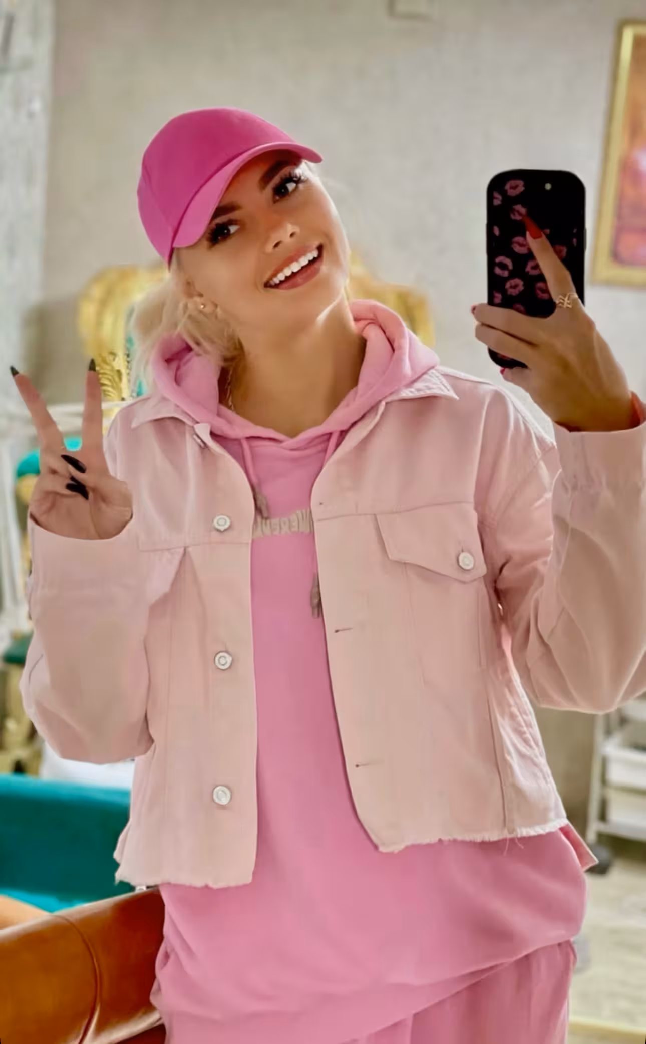 Conocer Mas Sobre Ella