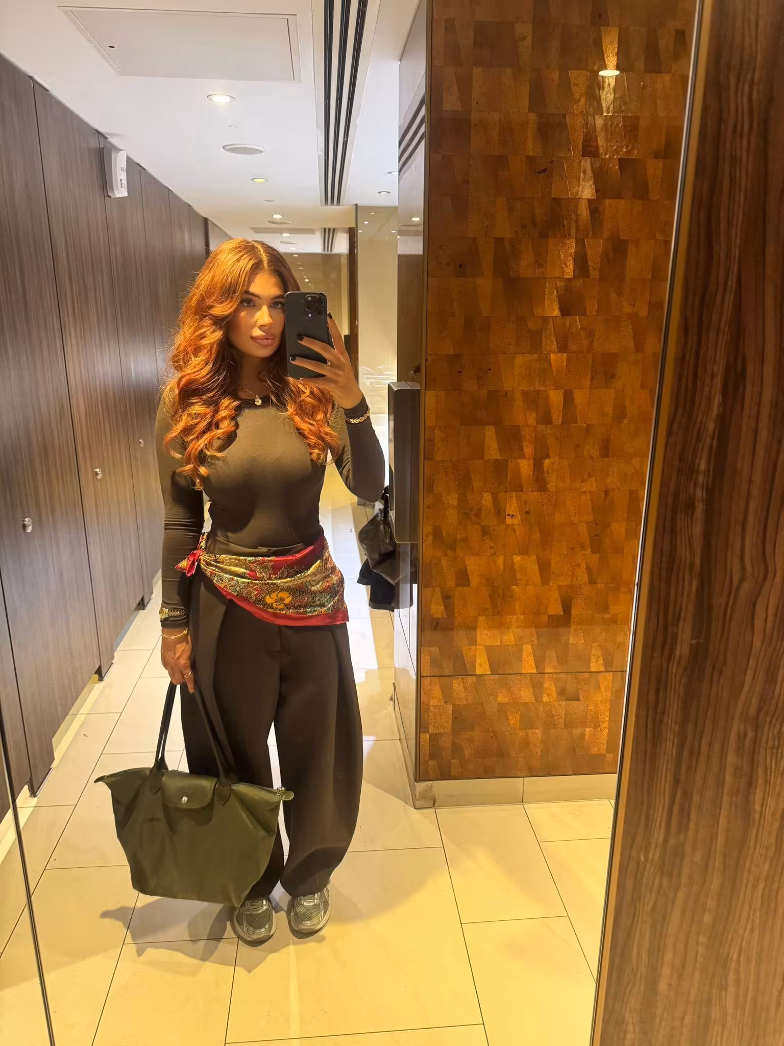 Abrir Perfil de la Mujer