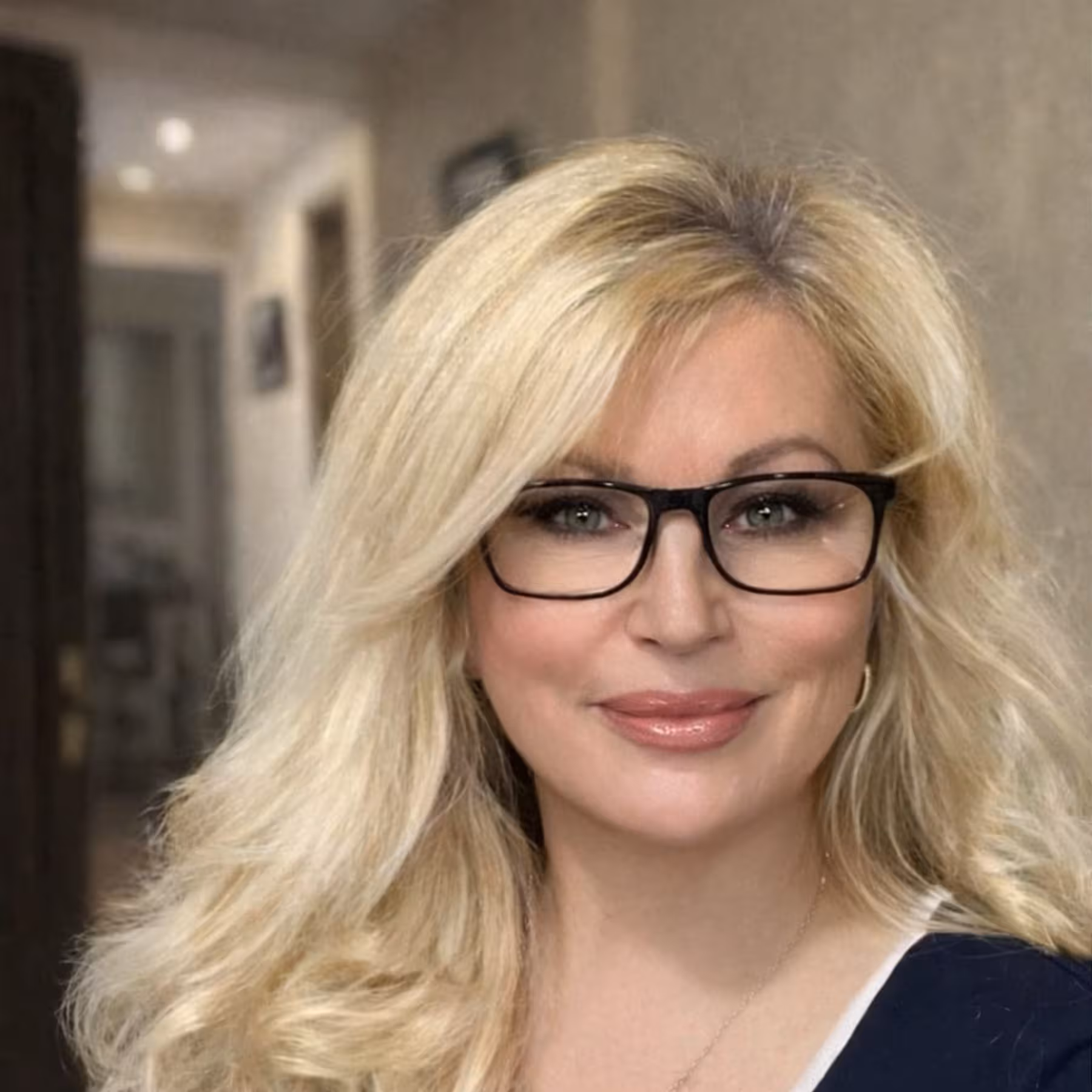 Ver Perfil de la Senorita