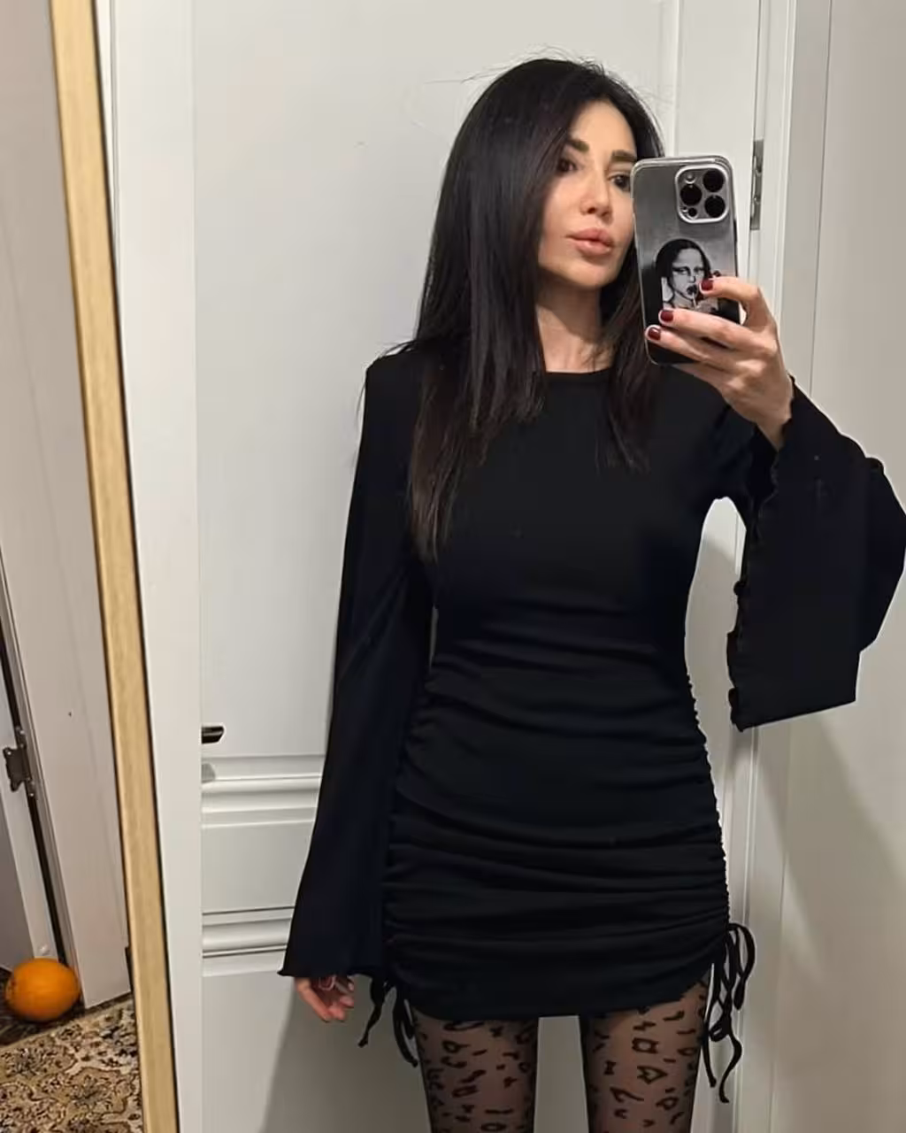 Visitar Perfil de la Senorita