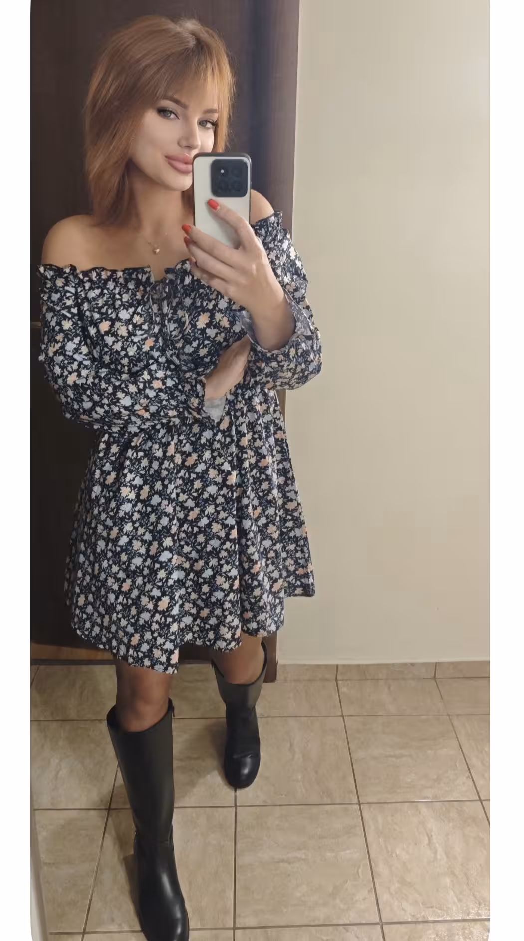 Abrir Perfil de la Mujer