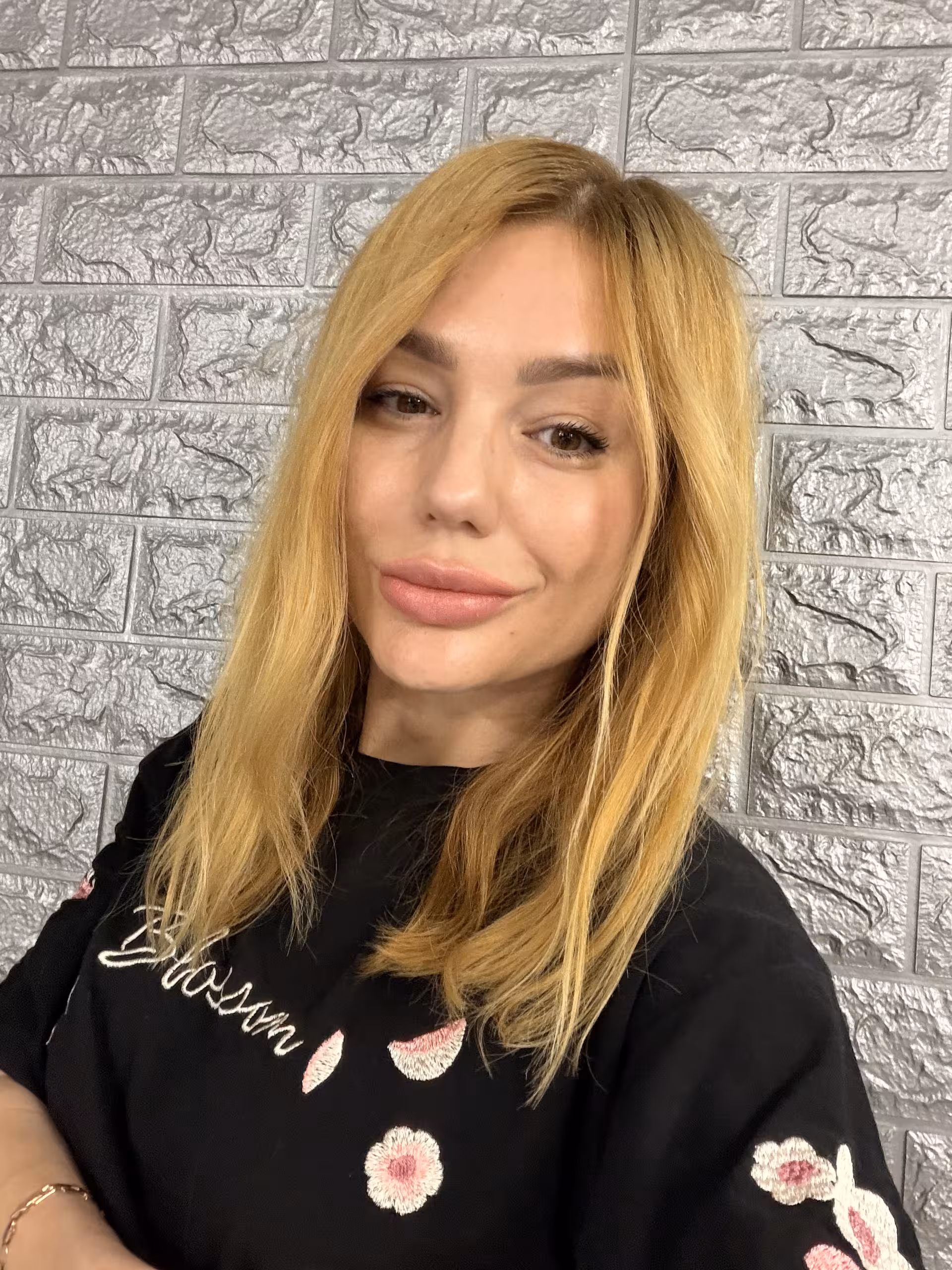 Ver Perfil de la Senorita