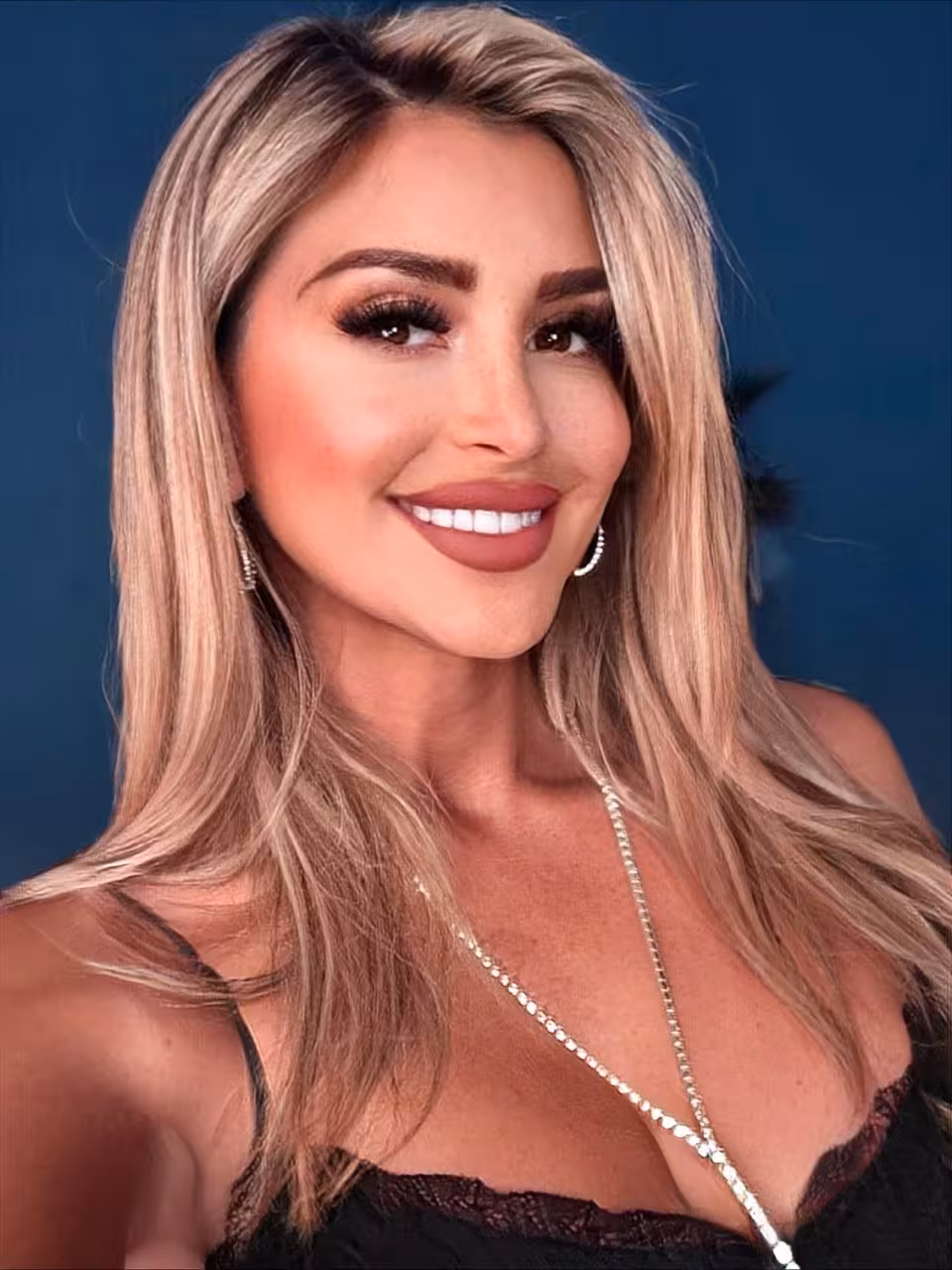 Ver Perfil de la Senorita