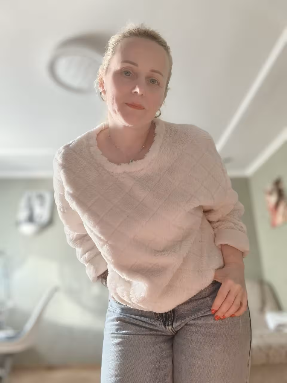Visitar Perfil de la Senorita