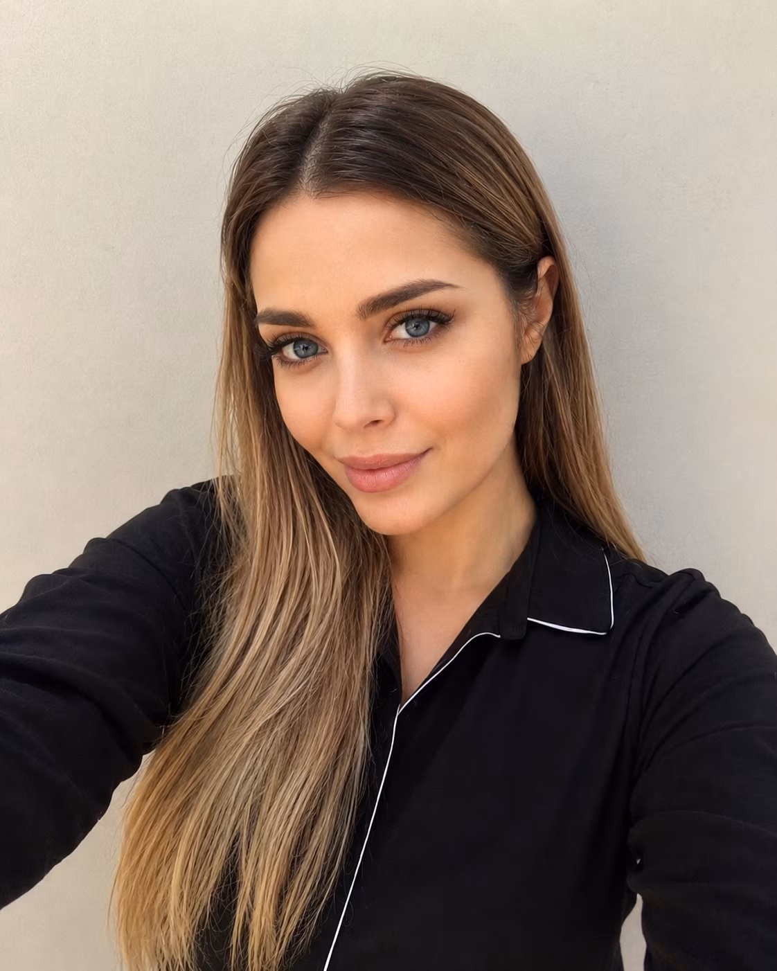 Visitar Perfil de la Senorita