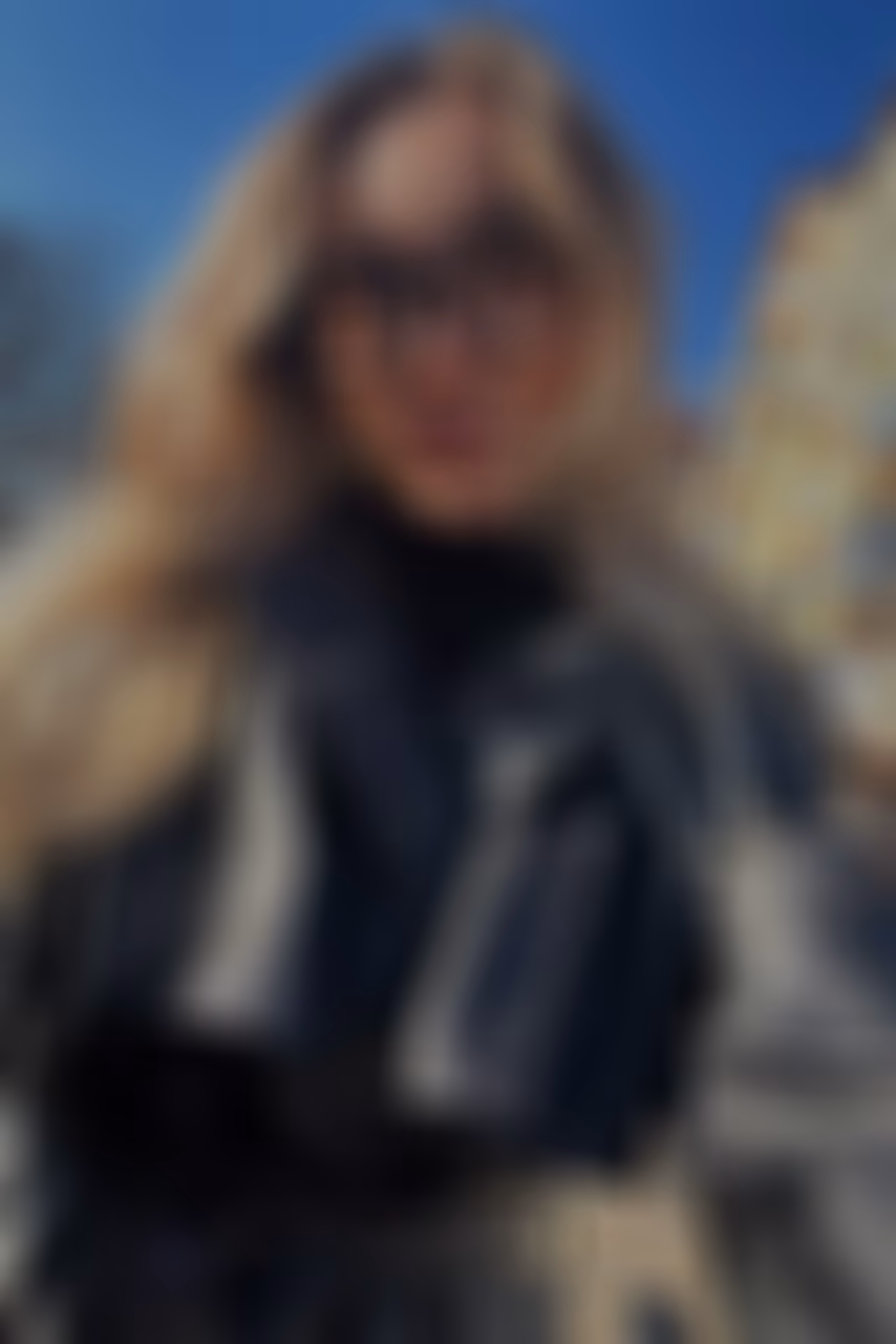 Abrir Perfil de la Mujer