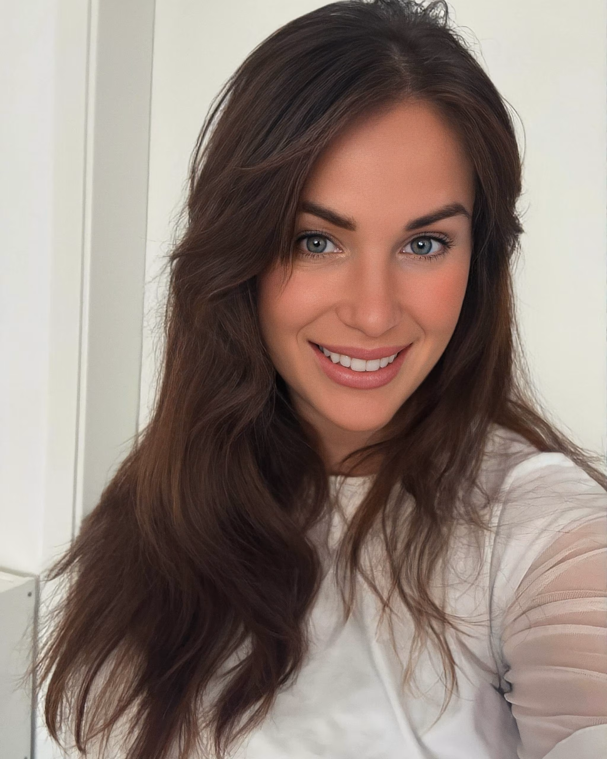Visitar Perfil de la Senorita