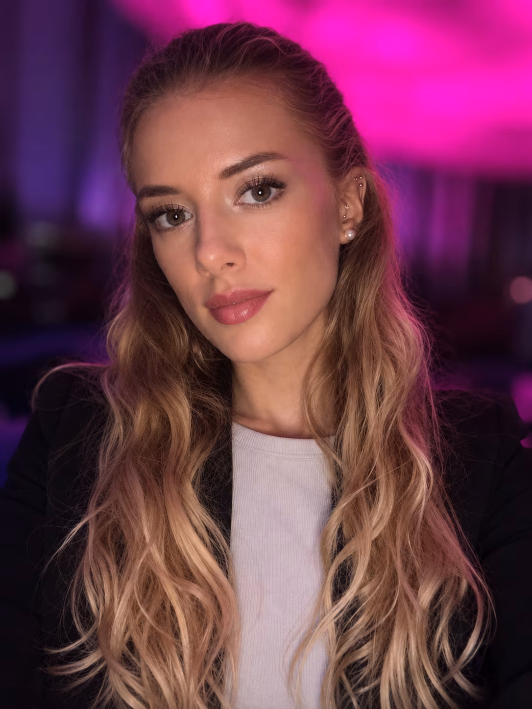 Ver Perfil de la Senorita