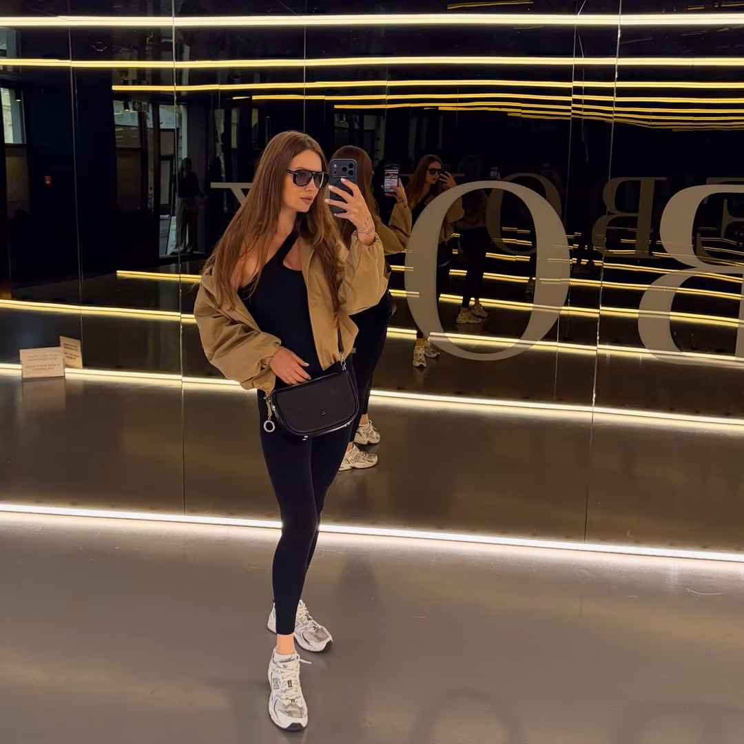 Abrir Perfil de la Mujer