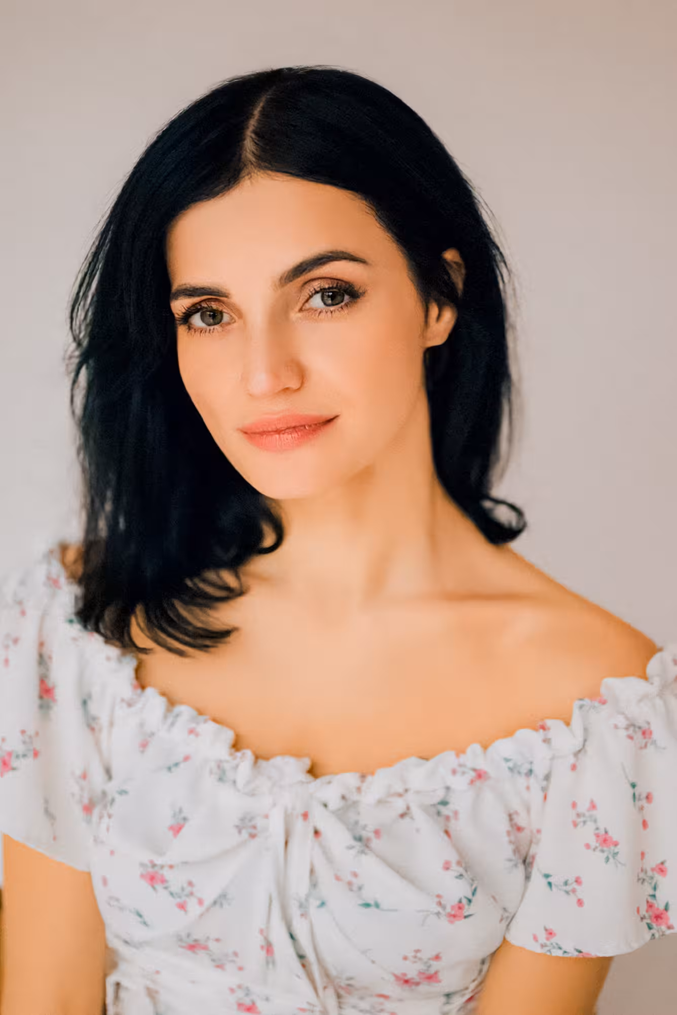 Visitar Perfil de la Senorita