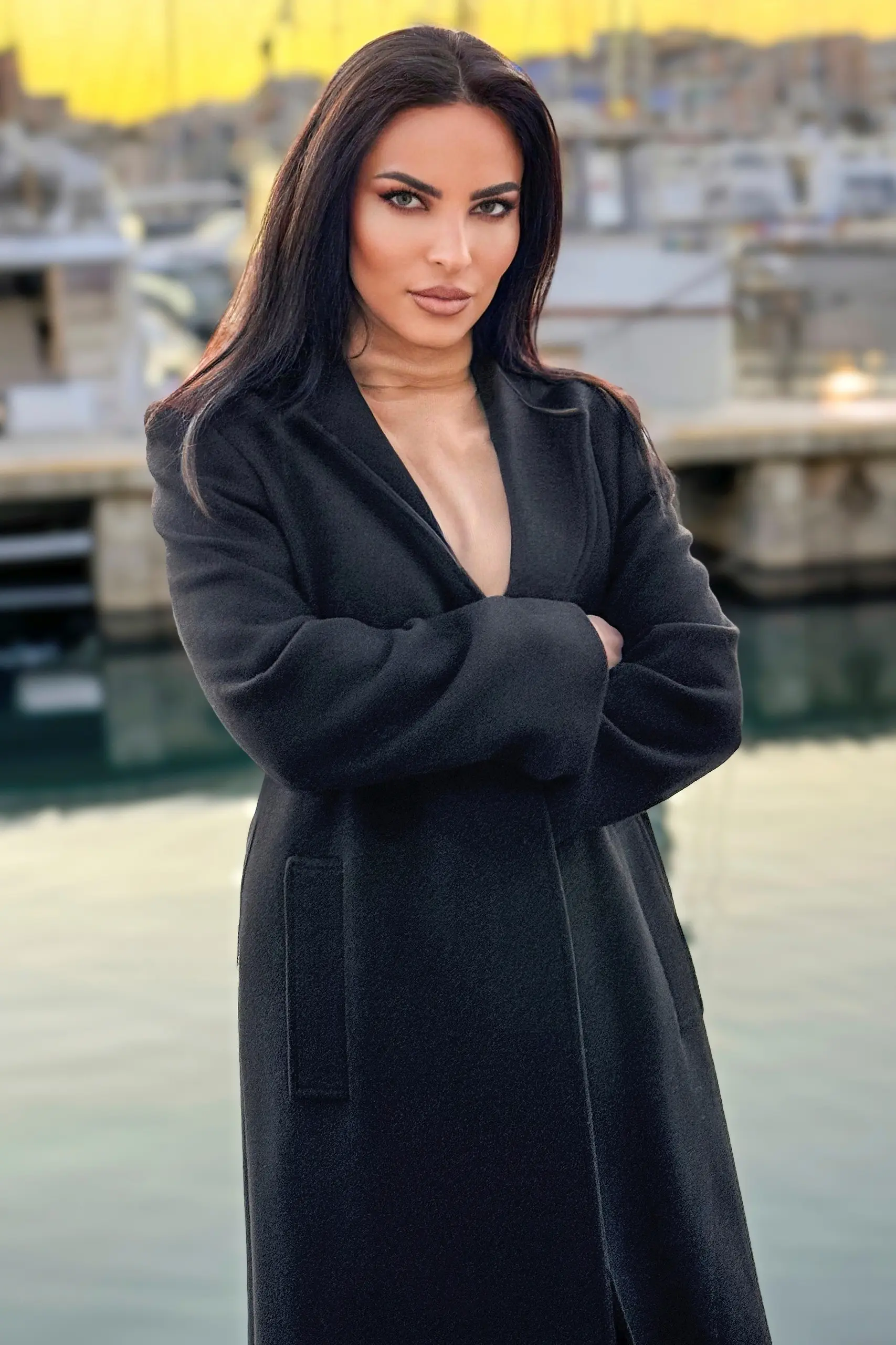 Visitar Perfil de la Senorita