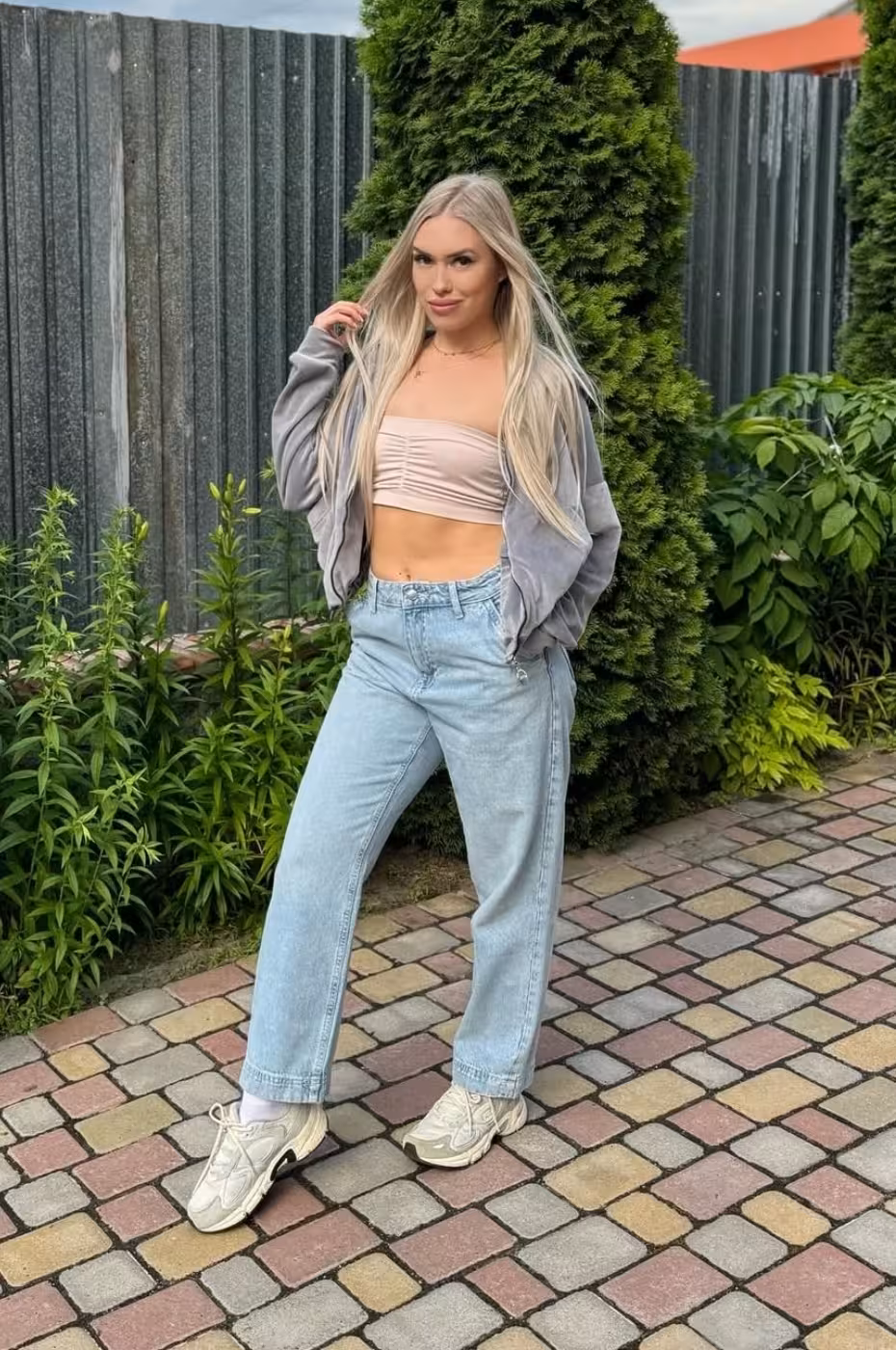 Ver Perfil de la Senorita