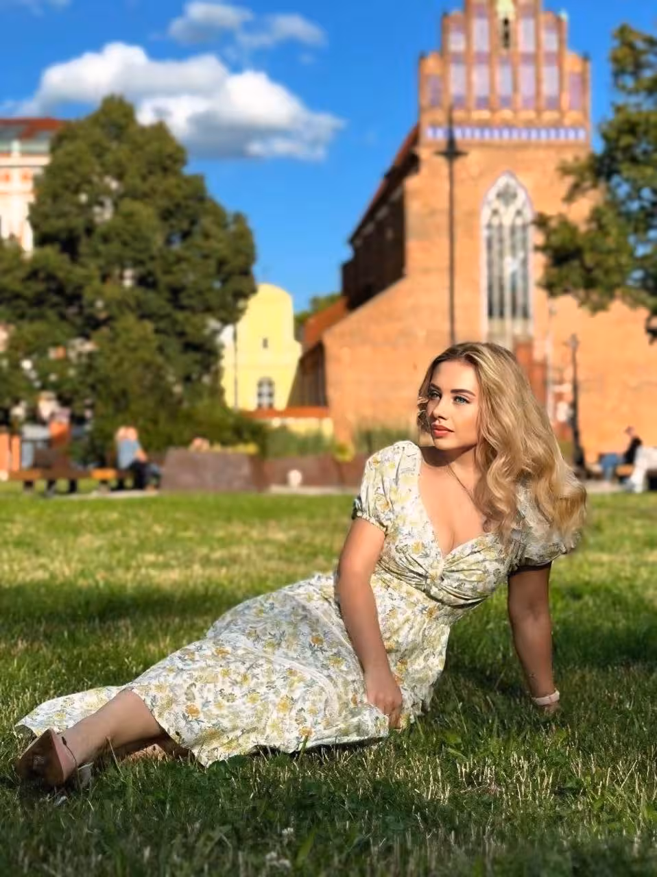 Conocer Mas Sobre Ella