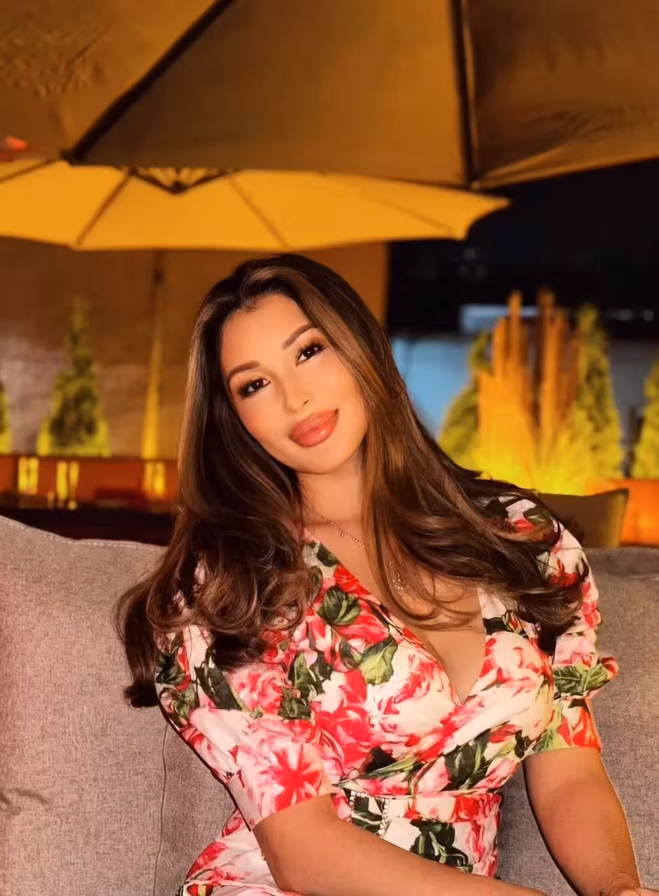 Abrir Perfil de la Mujer