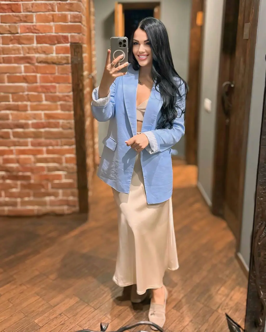 Ver Perfil de la Senorita