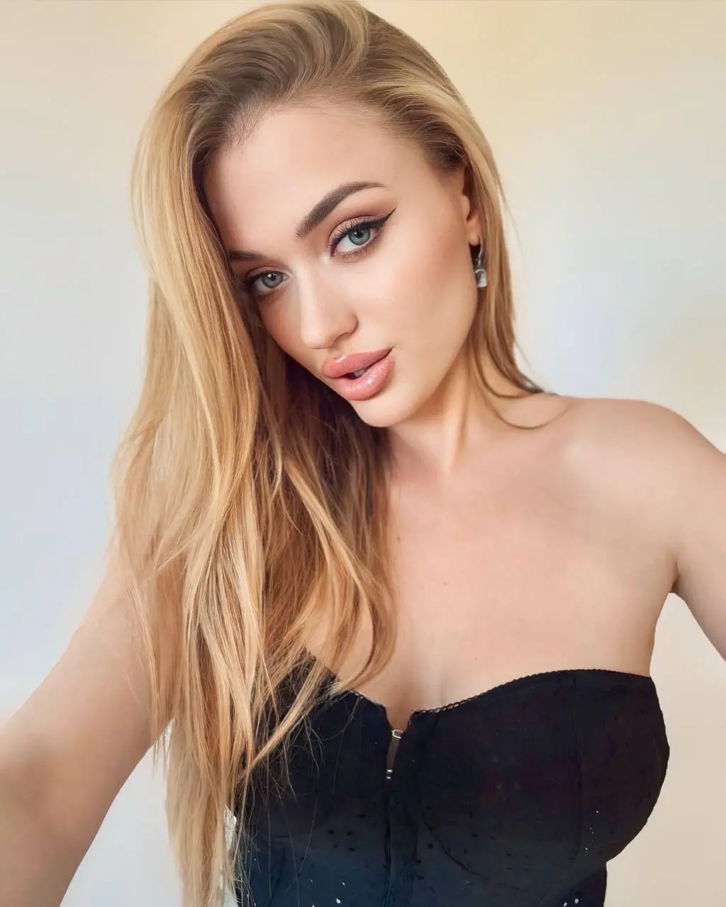 Abrir Perfil de la Mujer