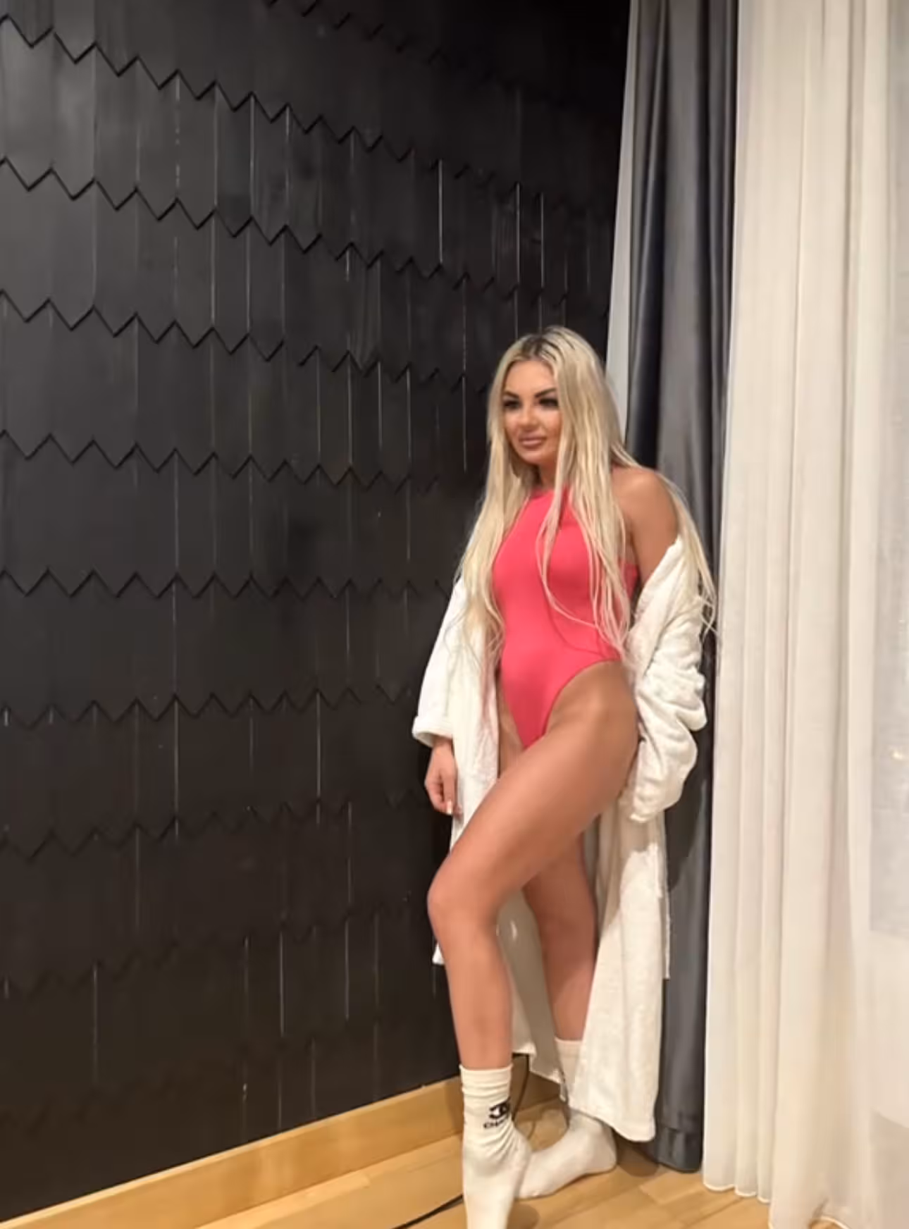 Ver Perfil de la Senorita