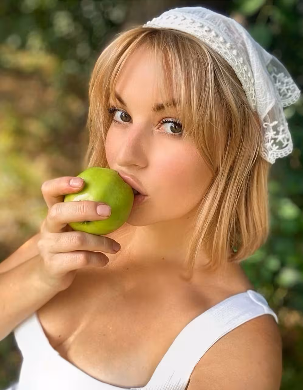 Visitar Perfil de la Senorita